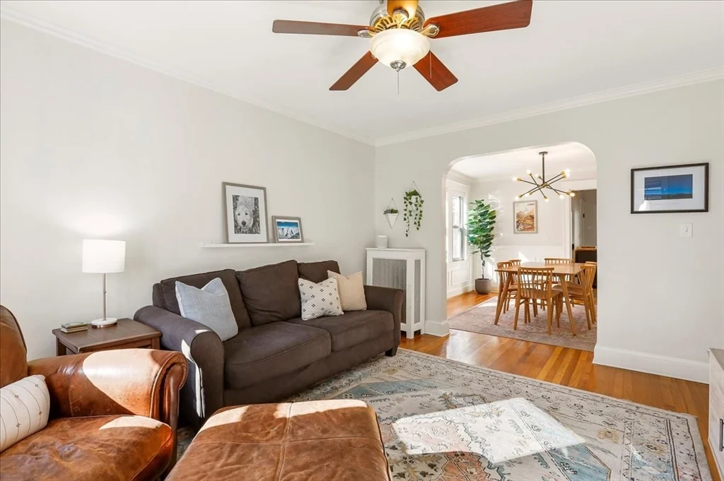 3 bed, 1 bath apartment for rent at 27 Thelma Unit 1, Boston — photo 9 of 27