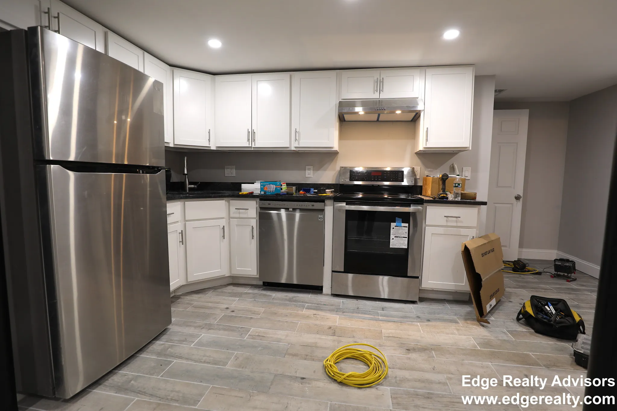2 bed, 2 bath apartment for rent at 27 Trapelo St Unit B, Brighton — photo 1 of 8