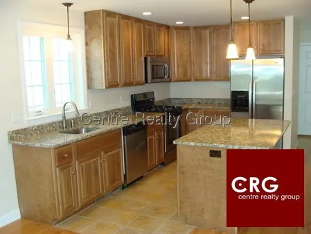 3 bed, 2.5 bath apartment for rent at 27 Turner St Unit 1, Newtonville — photo 3 of 10
