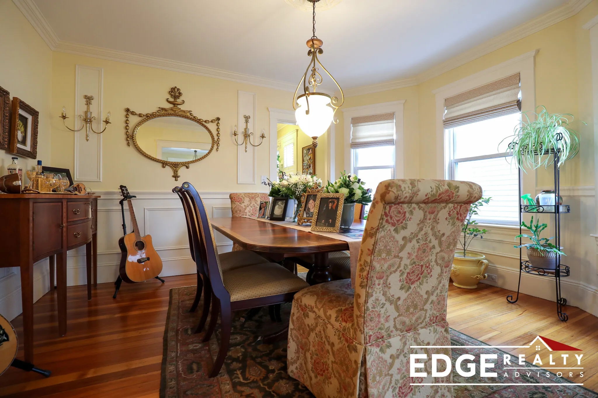 3 bed, 2 bath apartment for rent at 27 Turner St Unit 1, Oak Square — photo 3 of 20