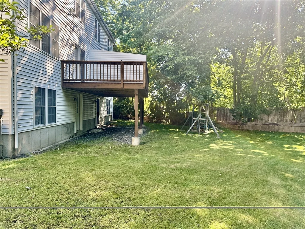 3 bed, 2 bath apartment for rent at 27 Turner Ter Unit 27, Newtonville — photo 13 of 15