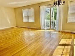 3 bed, 2 bath apartment for rent at 27 Turner Ter Unit 27, Newtonville — photo 1 of 15