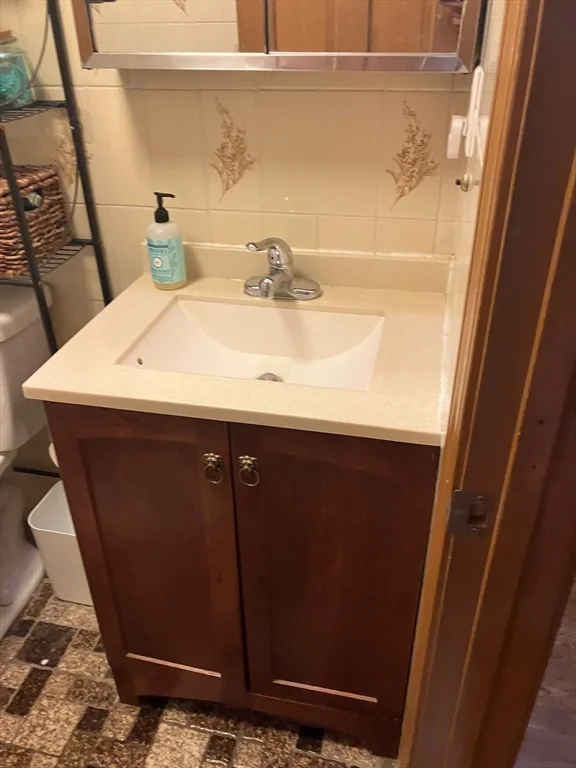 2 bed, 1 bath apartment for rent at 27 Union Park Unit 3, South End — photo 8 of 17