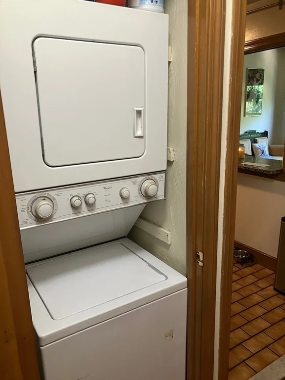2 bed, 1 bath apartment for rent at 27 Union Park Unit 3, South End — photo 6 of 17
