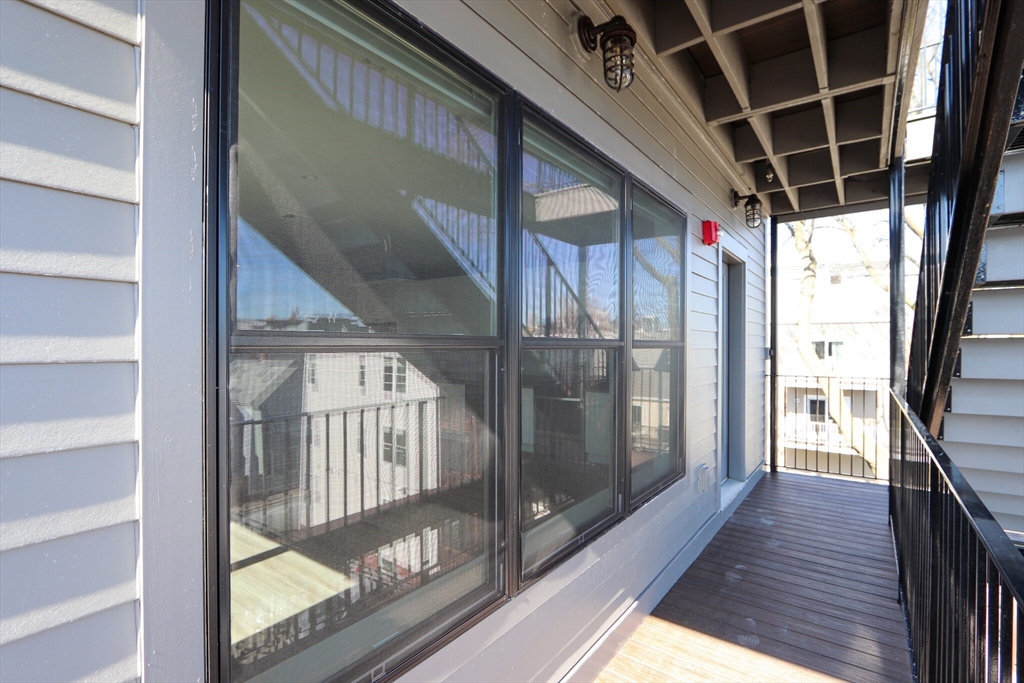 5 bed, 2 bath apartment for rent at 27 Vinton St Unit 1, South Boston — photo 19 of 22