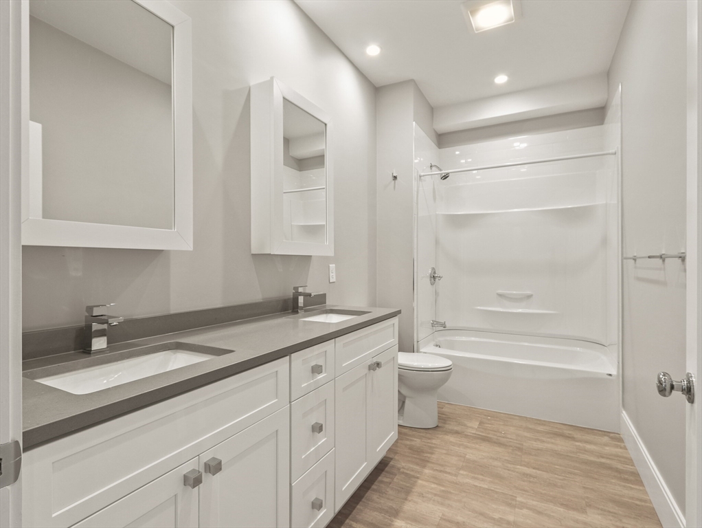 5 bed, 2 bath apartment for rent at 27 Vinton St Unit 1, South Boston — photo 7 of 22