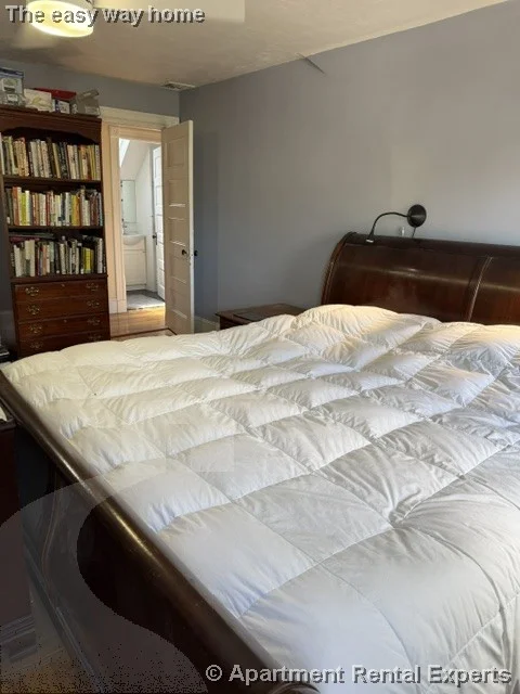 2 bed, 1 bath apartment for rent at 27 Warner St Unit 3, Ball Square — photo 8 of 8