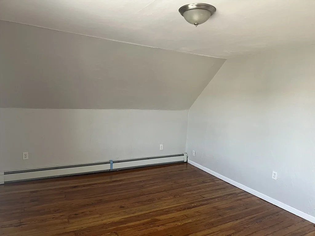 2 bed, 1 bath apartment for rent at 27 Warren Ave Unit 3-3, Malden — photo 6 of 15