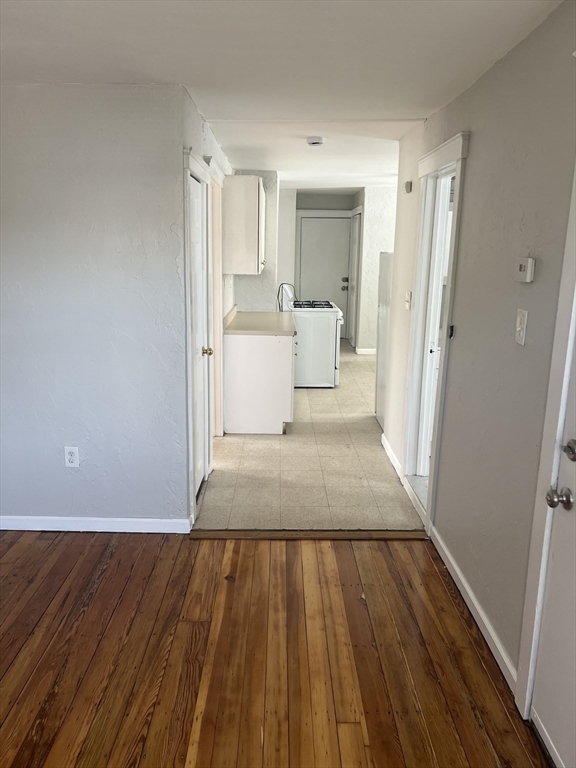 2 bed, 1 bath apartment for rent at 27 Warren Ave Unit 3FL, Malden — photo 7 of 14