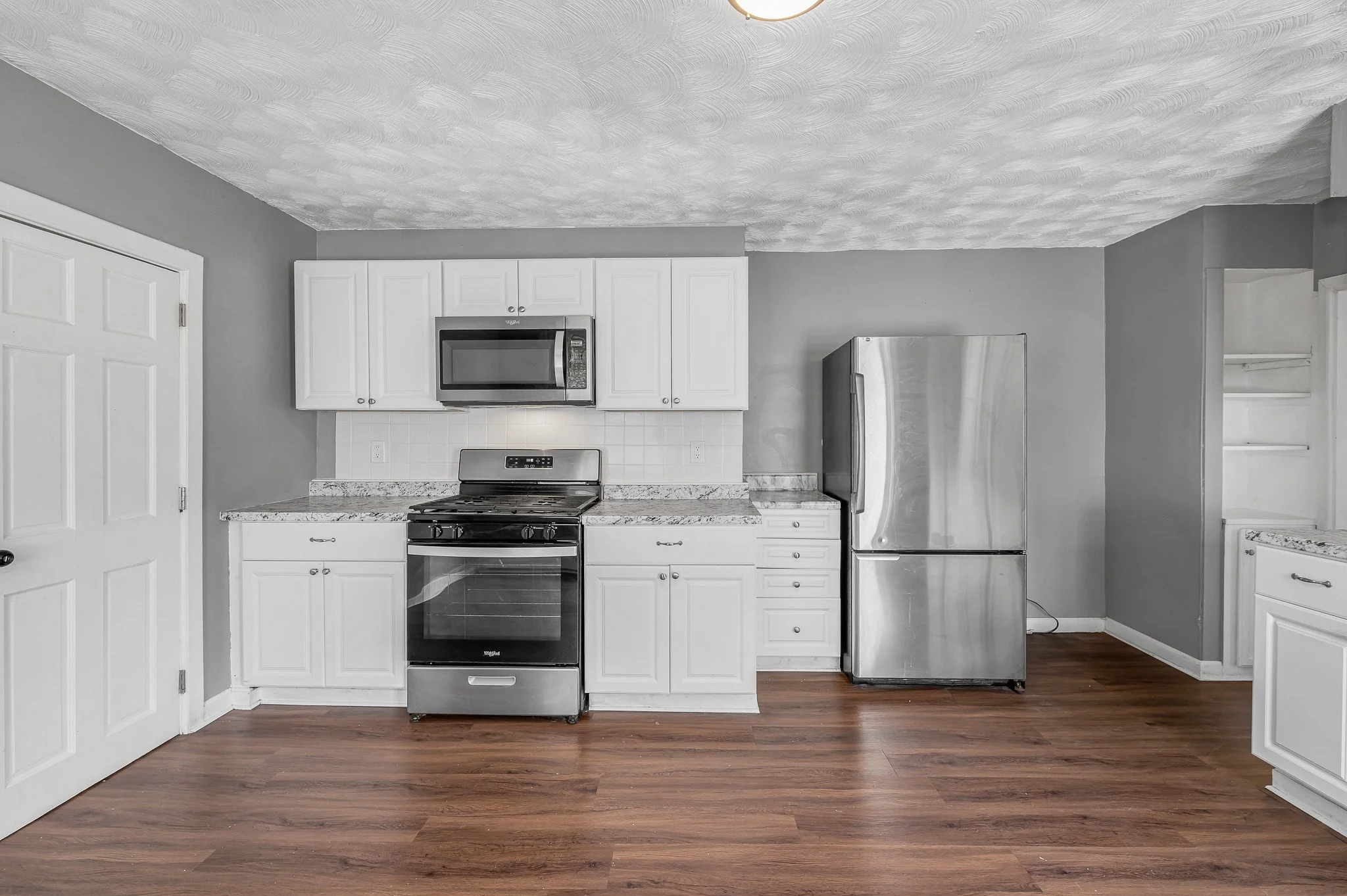 3 bed, 1 bath apartment for rent at 27 West 5th St Unit 2, Lowell — photo 15 of 30