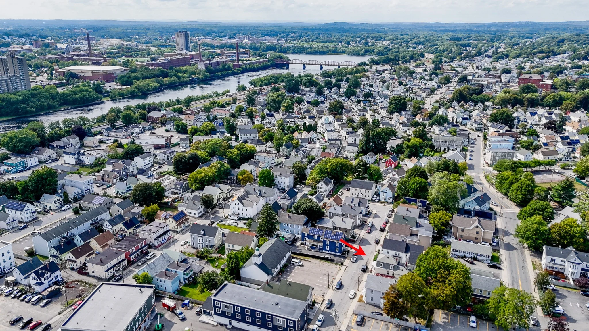3 bed, 1 bath apartment for rent at 27 West 5th St Unit 2, Lowell — photo 3 of 30