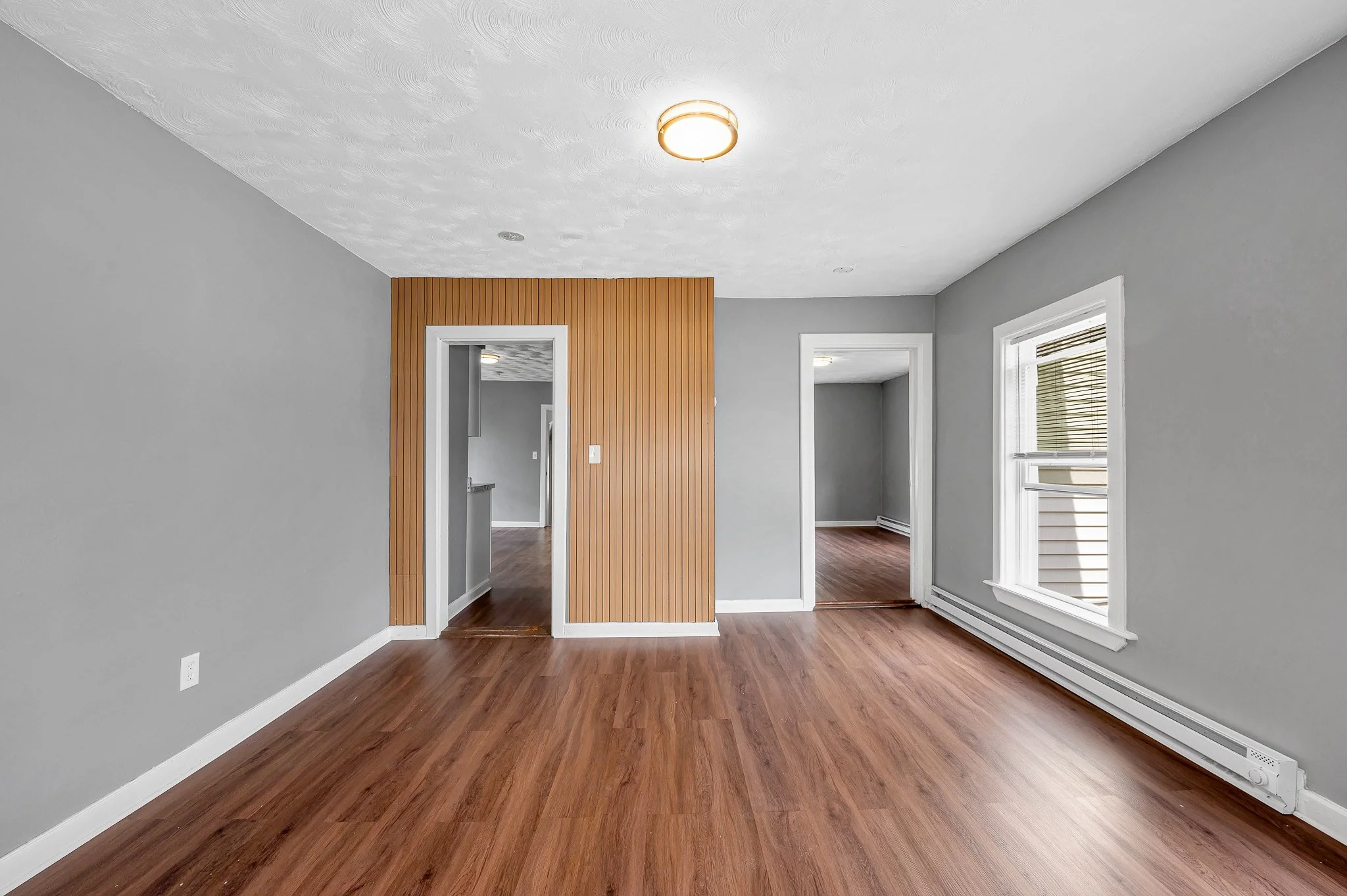 3 bed, 1 bath apartment for rent at 27 West 5th St Unit 2, Lowell — photo 7 of 30