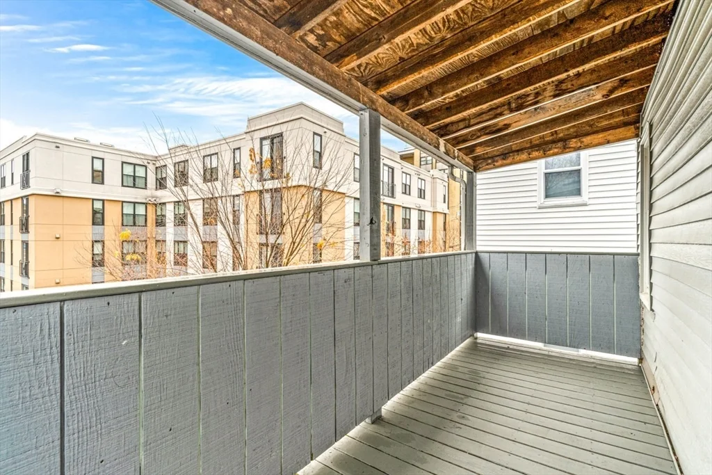 2 bed, 1 bath apartment for rent at 27 West Wyoming Ave Unit 3, Melrose — photo 14 of 14