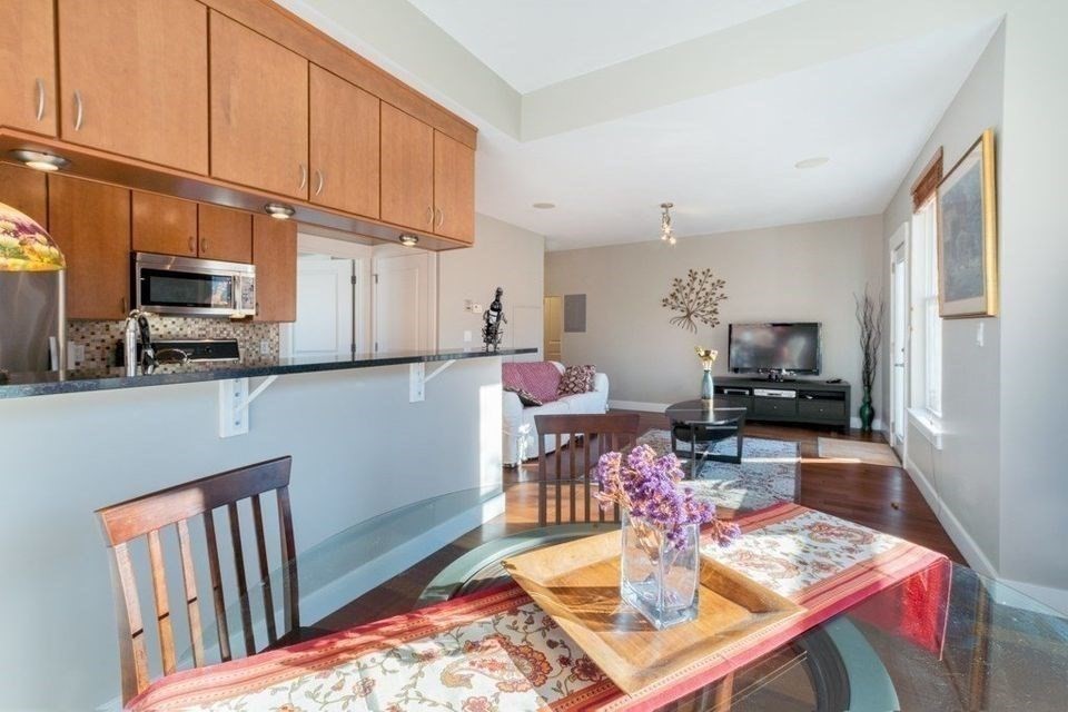 1 bed, 1 bath apartment for rent at 27 Wheeler Unit 224, Cambridge Highlands — photo 2 of 12