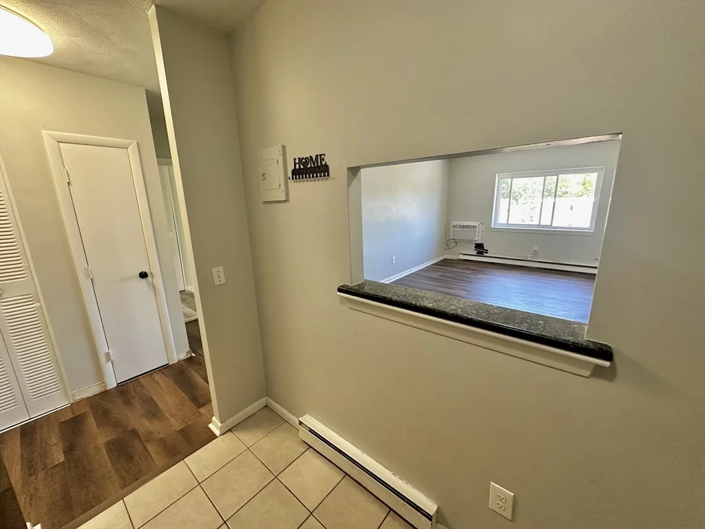 1 bed, 1 bath apartment for rent at 27 Willis S Unit 30, Framingham — photo 8 of 34