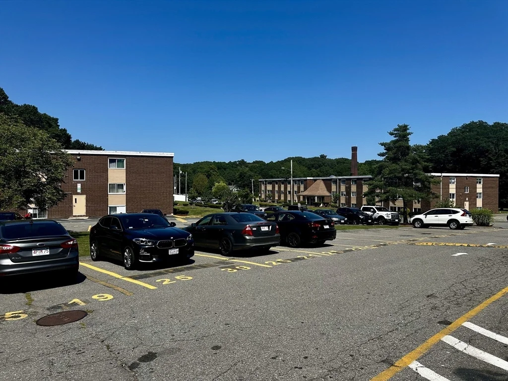 1 bed, 1 bath apartment for rent at 27 Willis S Unit 30, Framingham — photo 34 of 34