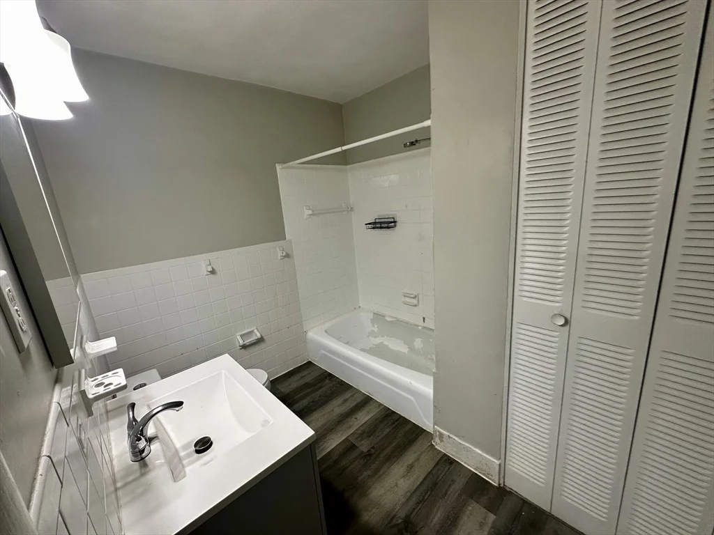 1 bed, 1 bath apartment for rent at 27 Willis S Unit 30, Framingham — photo 23 of 34
