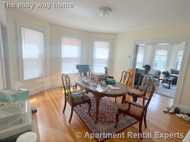 2 bed, 1 bath apartment for rent at 27 Willow Ave Unit 1, Porter Square — photo 6 of 22