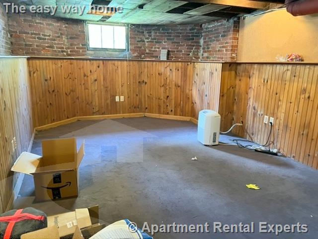 2 bed, 1 bath apartment for rent at 27 Willow Ave Unit 1, Porter Square — photo 17 of 22
