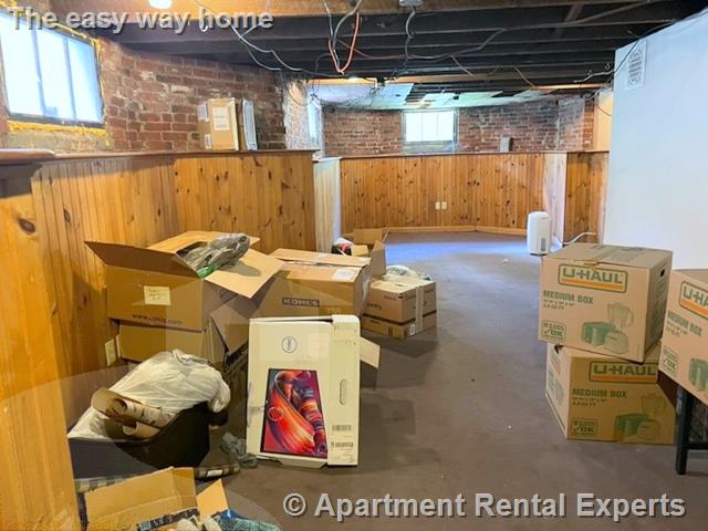 2 bed, 1 bath apartment for rent at 27 Willow Ave Unit 1, Porter Square — photo 16 of 22