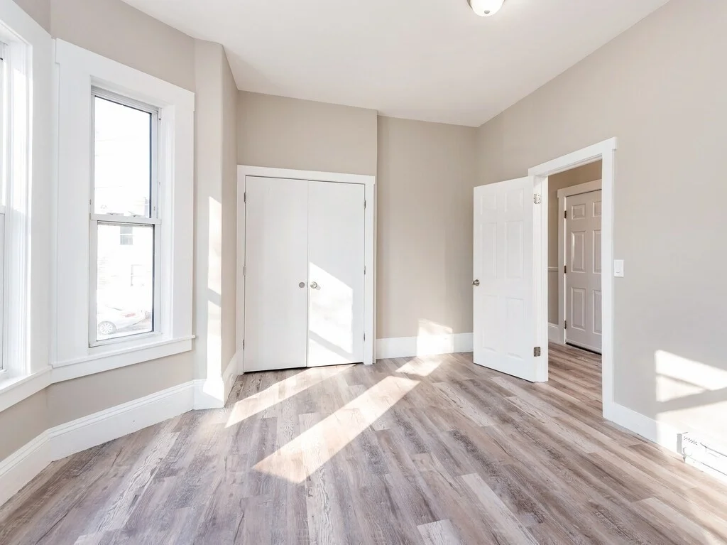 3 bed, 1 bath apartment for rent at 27 Winter St Unit 1, Fitchburg — photo 9 of 15