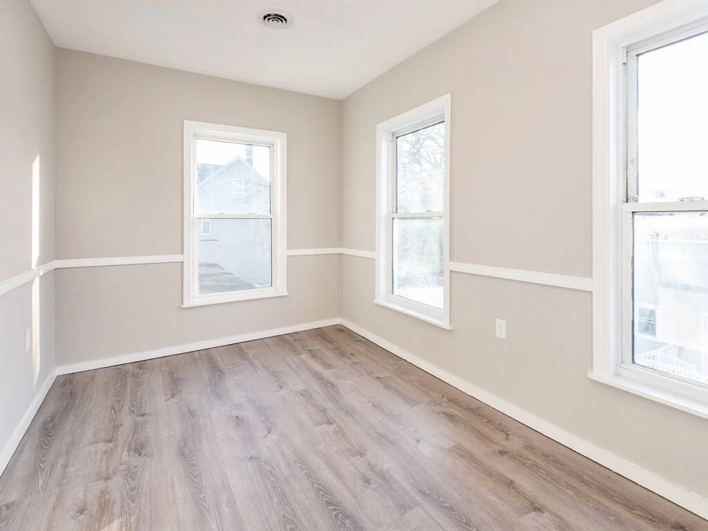 3 bed, 1 bath apartment for rent at 27 Winter St Unit 2, Fitchburg — photo 8 of 16