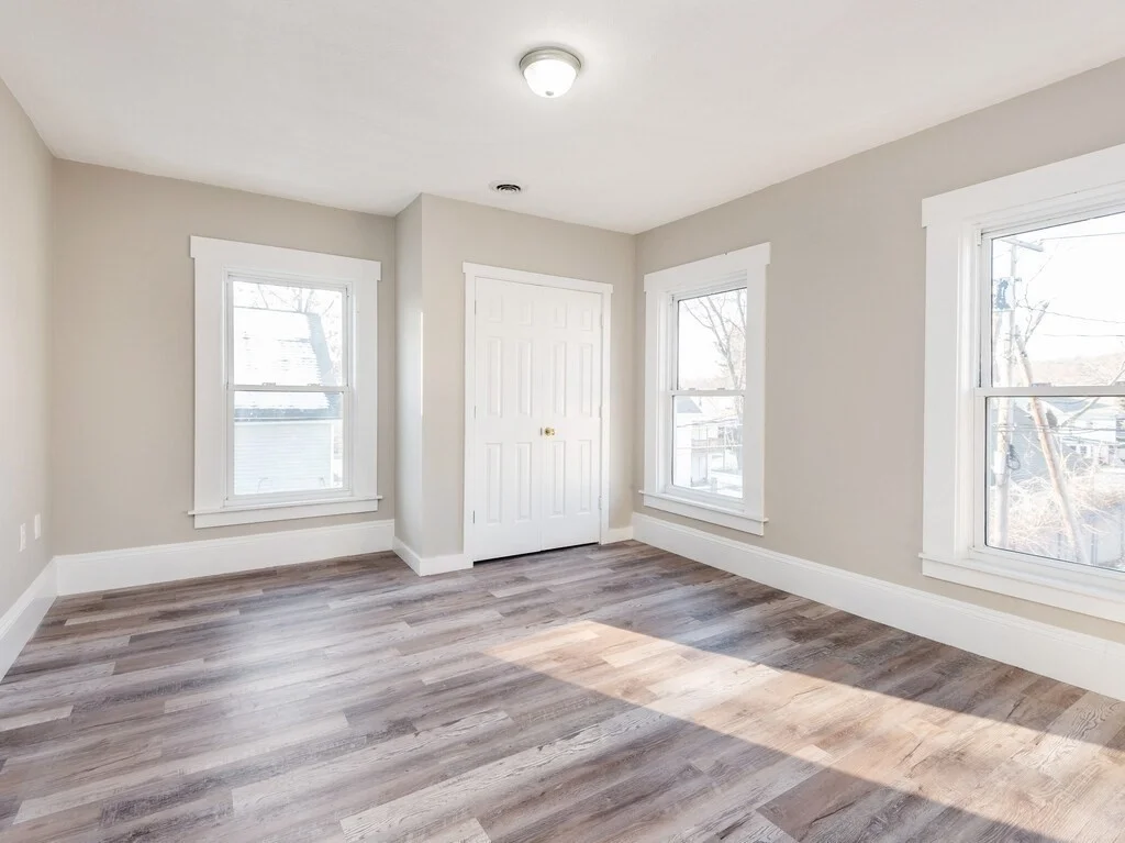 3 bed, 1 bath apartment for rent at 27 Winter St Unit 2, Fitchburg — photo 6 of 16