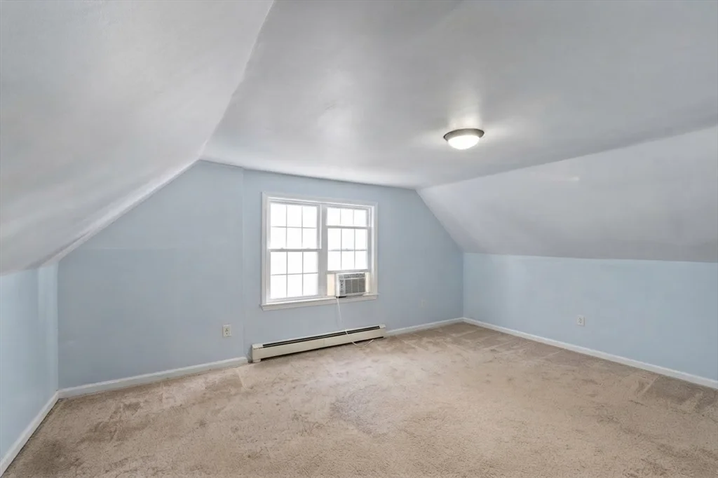 5 bed, 2 bath apartment for rent at 27 Winthrop St Unit 27, Fitchburg — photo 11 of 14