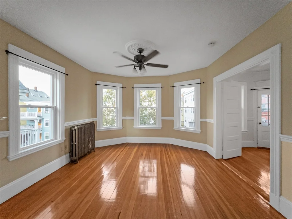 2 bed, 1 bath apartment for rent at 27 Woodlawn St Unit 2, Jamaica Plain — photo 10 of 14