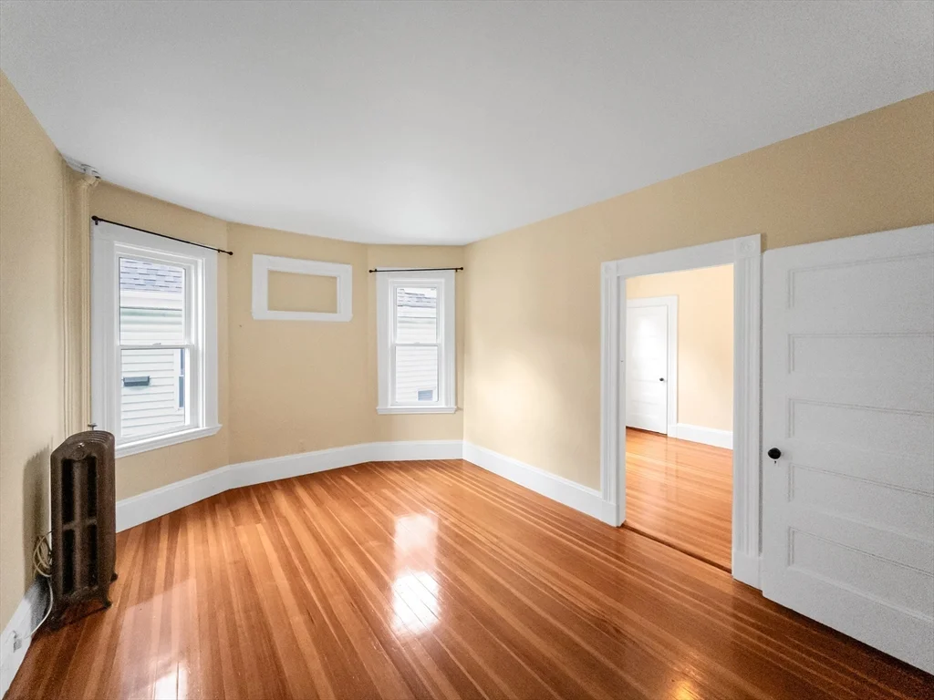 2 bed, 1 bath apartment for rent at 27 Woodlawn St Unit 2, Jamaica Plain — photo 6 of 14