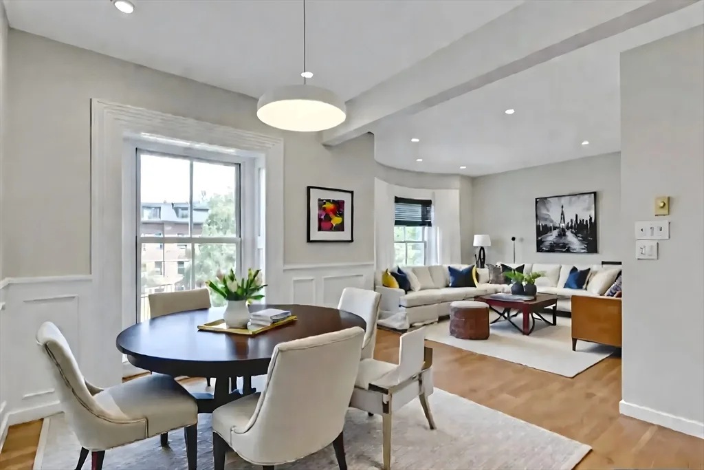 2 bed, 1 bath apartment for rent at 27 Worcester Sq Unit 5, South End