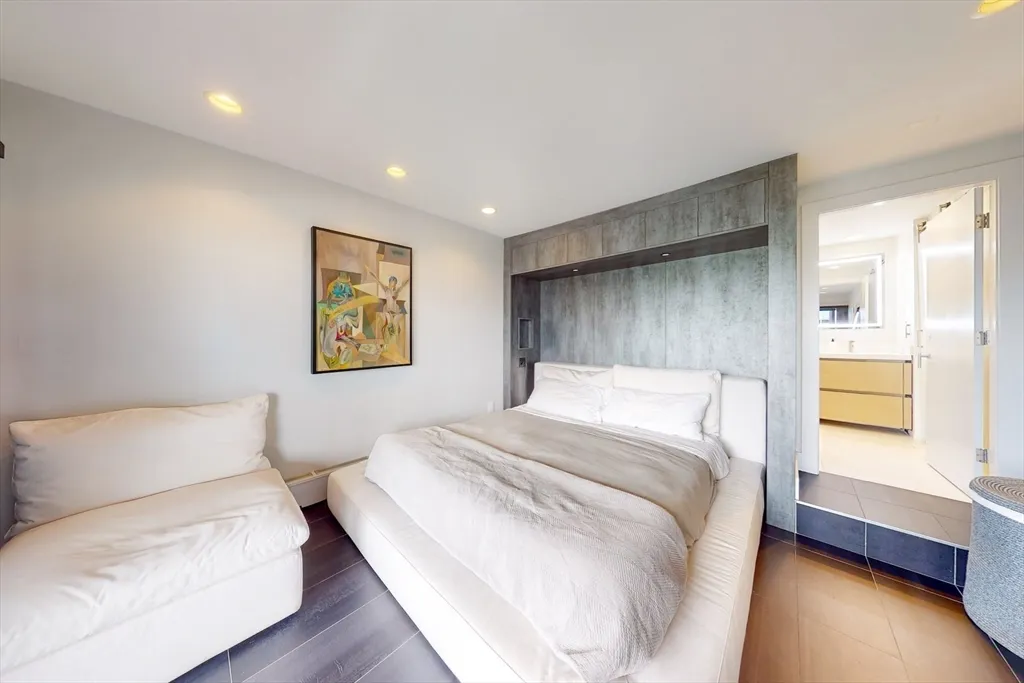 2 bed, 2 bath apartment for rent at 270 Beacon St Unit H5, Back Bay — photo 23 of 38