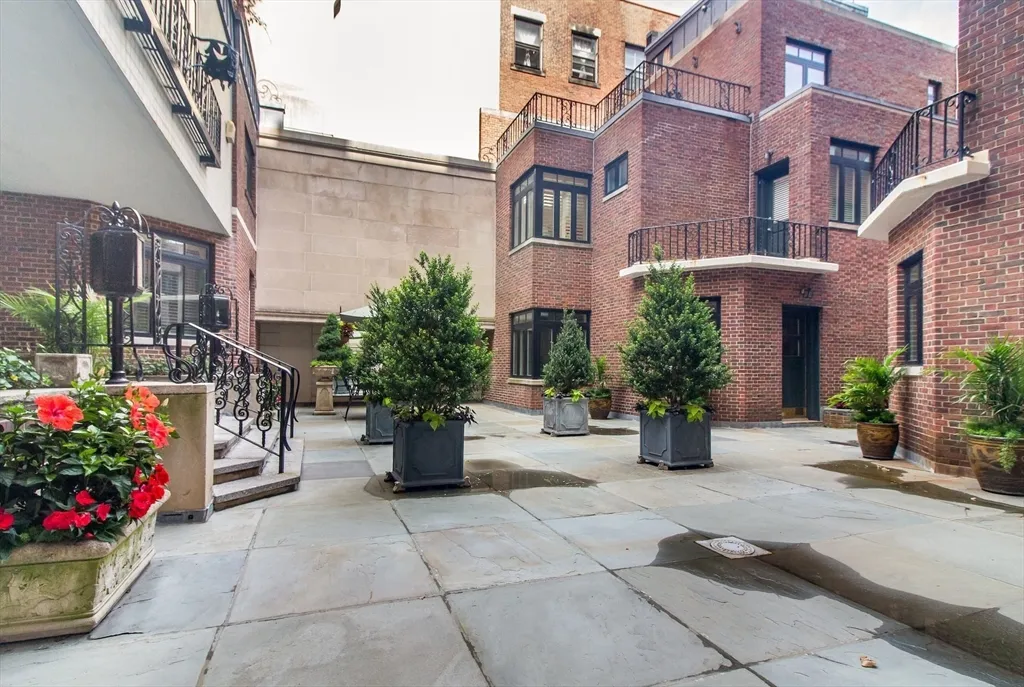 2 bed, 2 bath apartment for rent at 270 Beacon St Unit H5, Back Bay — photo 34 of 38