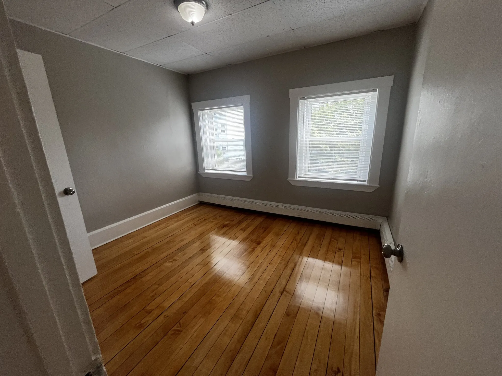 4 bed, 2 bath apartment for rent at 270 Bowdoin St Unit 3, Dorchester — photo 7 of 10