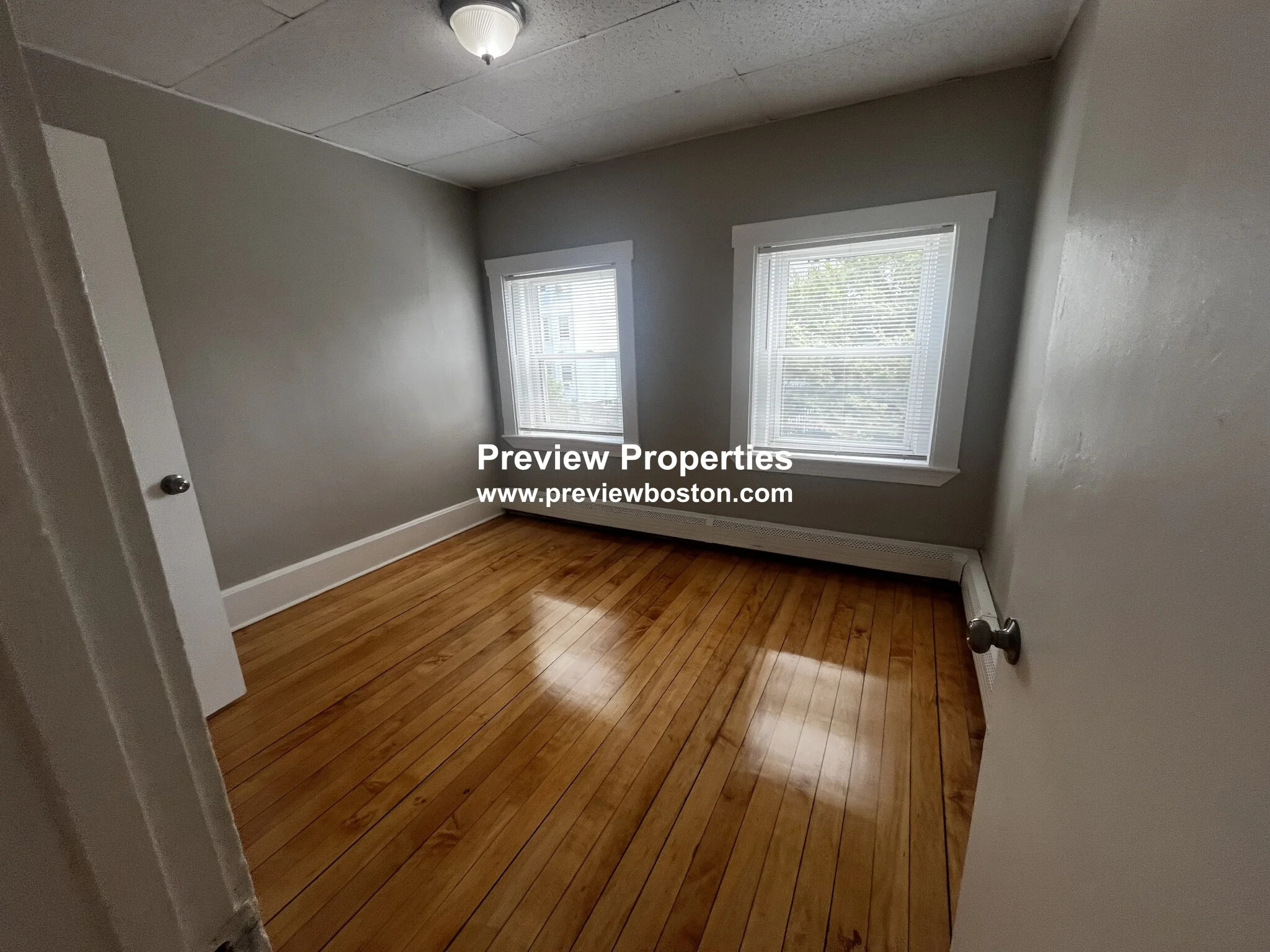 4 bed, 2 bath apartment for rent at 270 Bowdoin St Unit 3P, Dorchester — photo 2 of 10