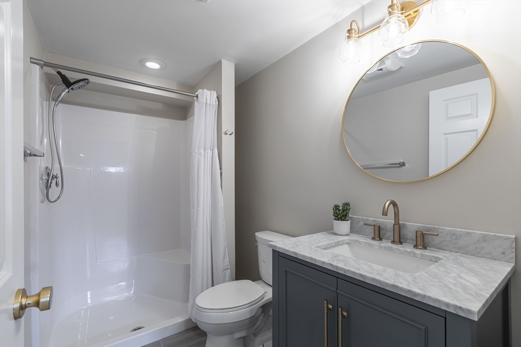 4 bed, 4+ bath apartment for rent at 270 Cross St Unit 1, Winchester — photo 36 of 38