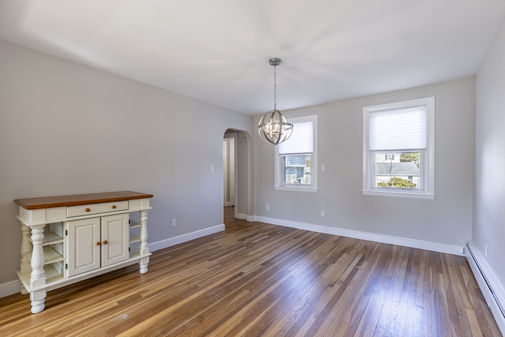 4 bed, 4+ bath apartment for rent at 270 Cross St Unit 1, Winchester — photo 10 of 38