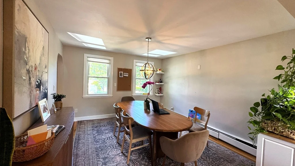 4 bed, 4+ bath apartment for rent at 270 Cross St Unit SF, Winchester — photo 8 of 34