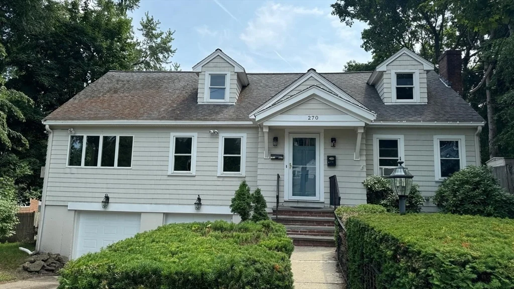 4 bed, 4+ bath apartment for rent at 270 Cross St, Winchester — photo 1 of 33