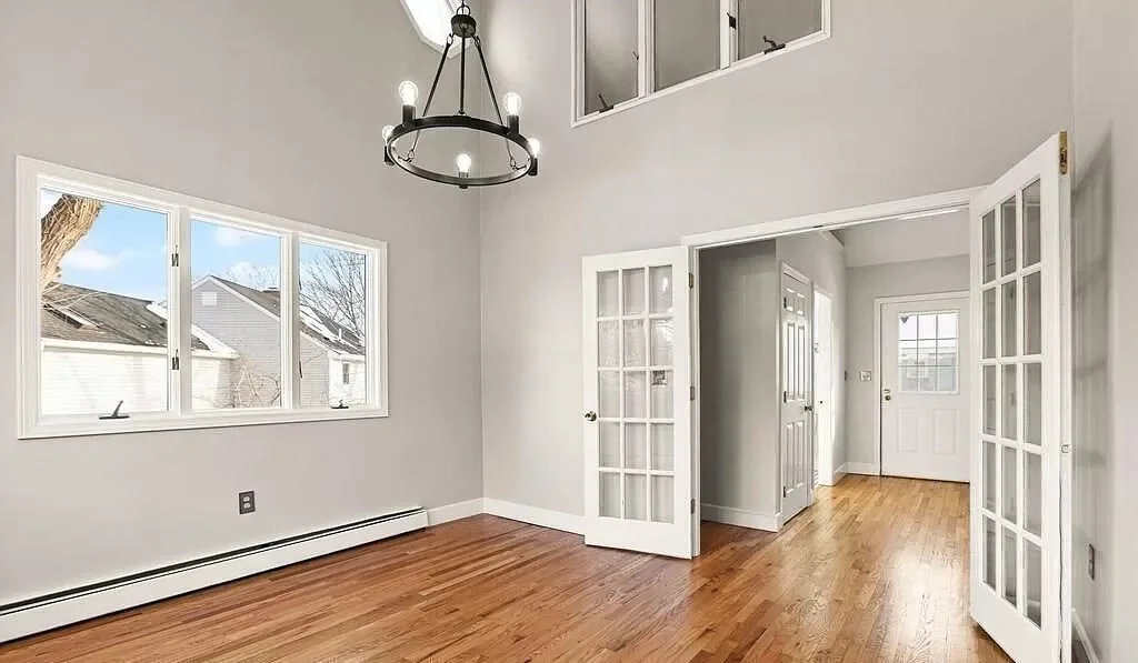 4 bed, 4+ bath apartment for rent at 270 Cross St, Winchester — photo 16 of 33