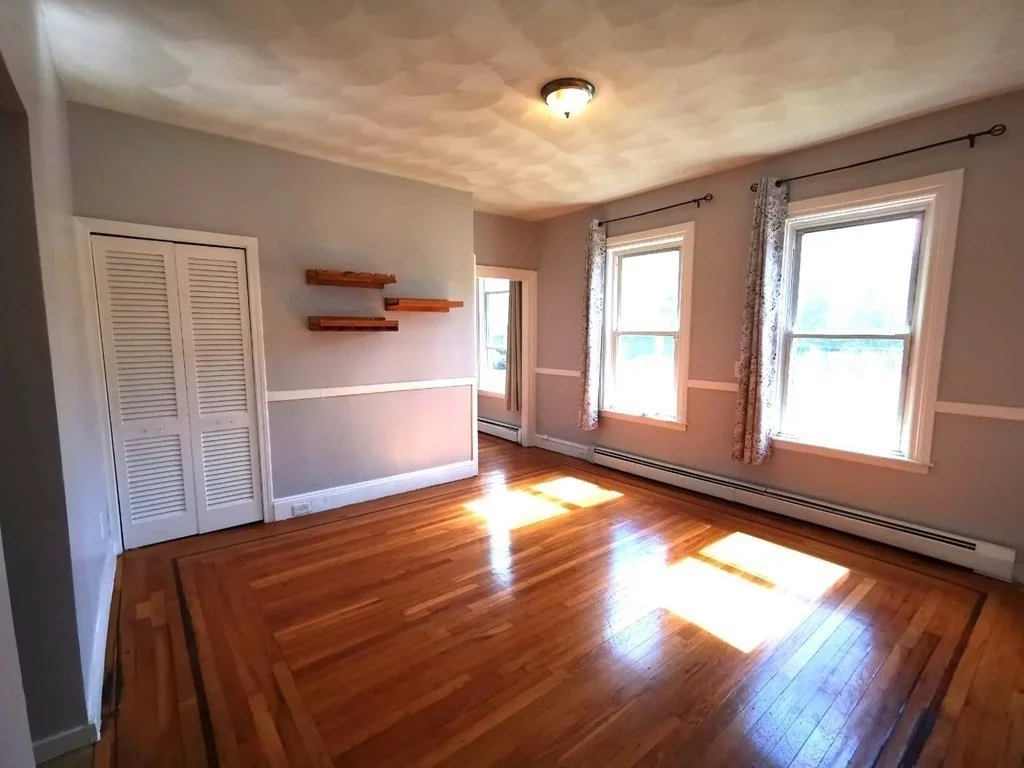 2 bed, 1 bath apartment for rent at 270 Division St Unit 1, Pawtucket — photo 3 of 8