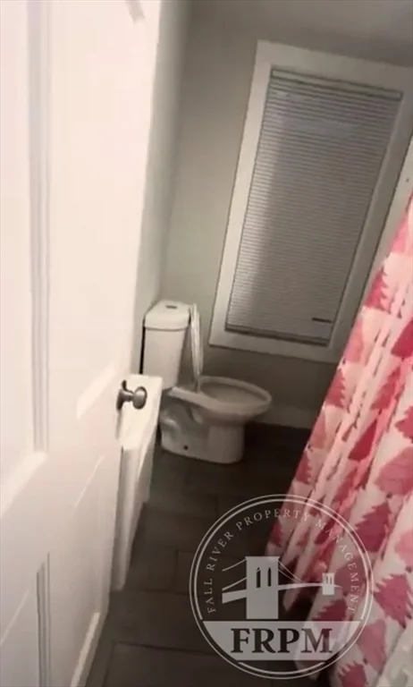 4 bed, 1 bath apartment for rent at 270 Fourth St Unit 1, Fall River — photo 2 of 7