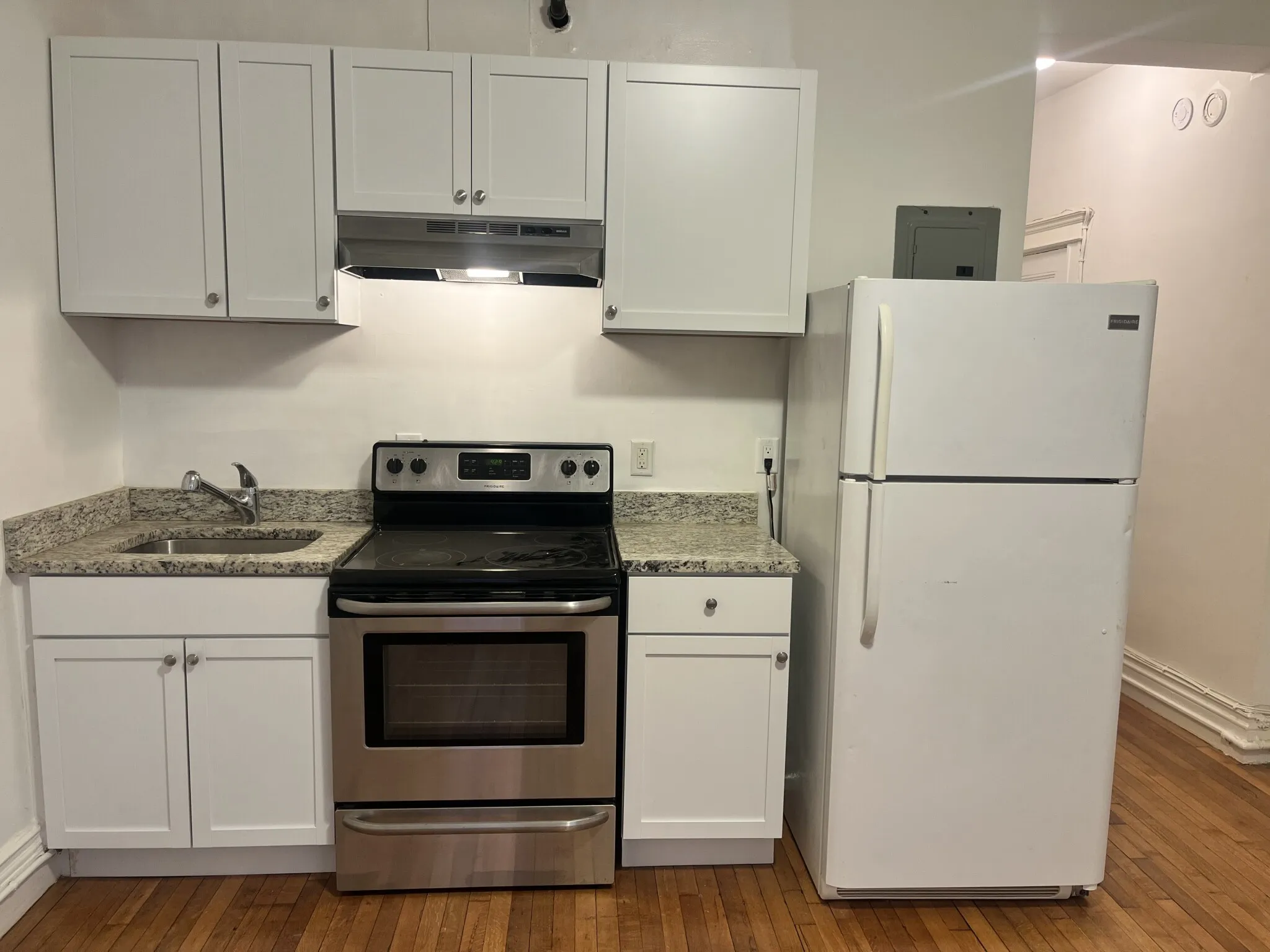 Studio bed, 1 bath apartment for rent at 270 Huntington Ave Unit 313, Fenway — photo 3 of 12