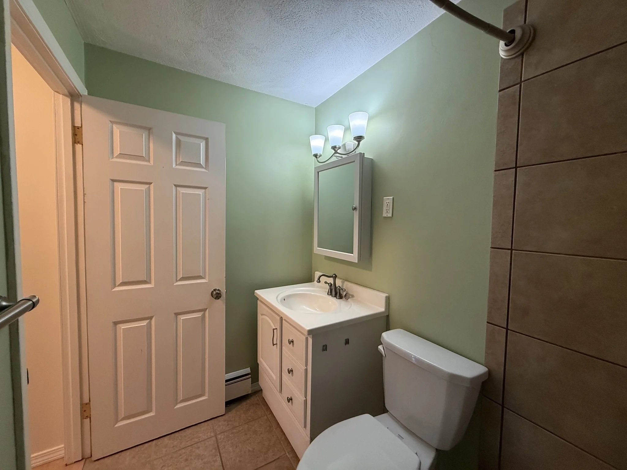 1 bed, 1 bath apartment for rent at 270 Main St Unit 26, North Reading — photo 18 of 24