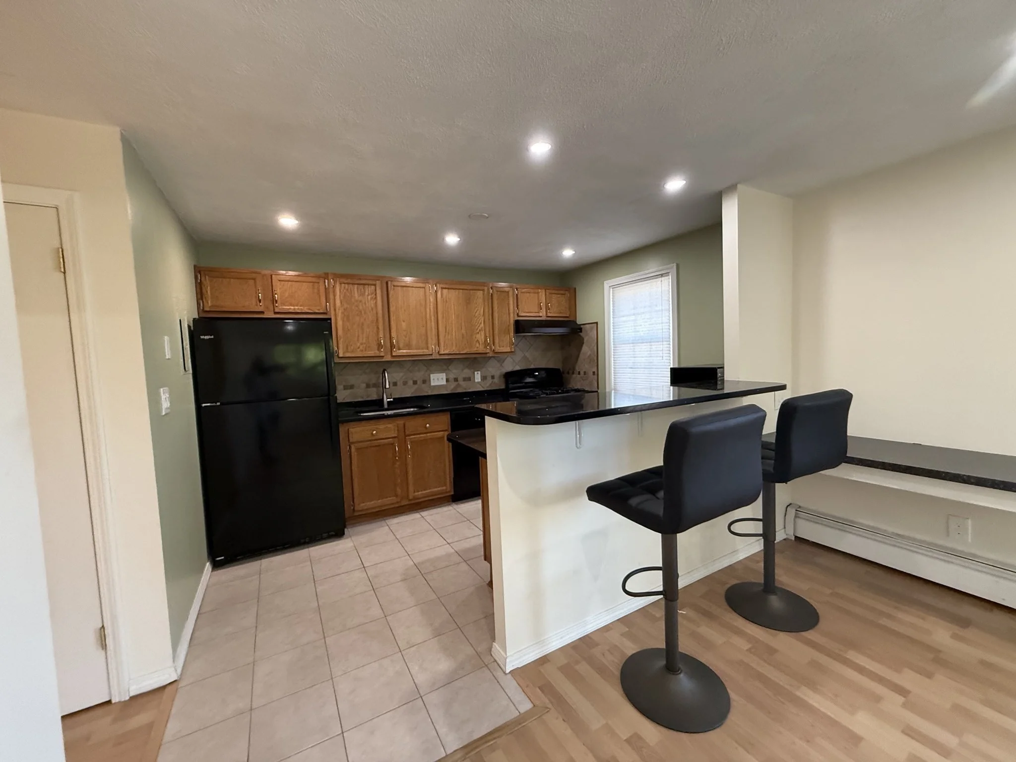1 bed, 1 bath apartment for rent at 270 Main St Unit 26, North Reading