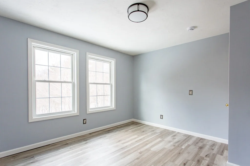 3 bed, 2 bath apartment for rent at 270 New Braintree Rd, West Brookfield — photo 31 of 33