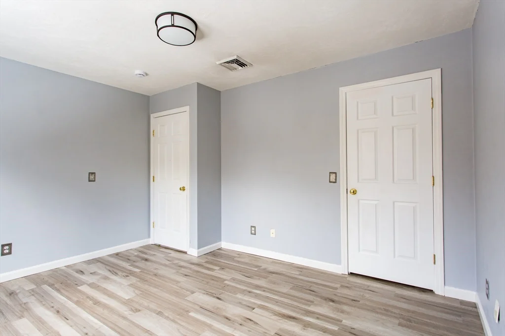 3 bed, 2 bath apartment for rent at 270 New Braintree Rd, West Brookfield — photo 30 of 33