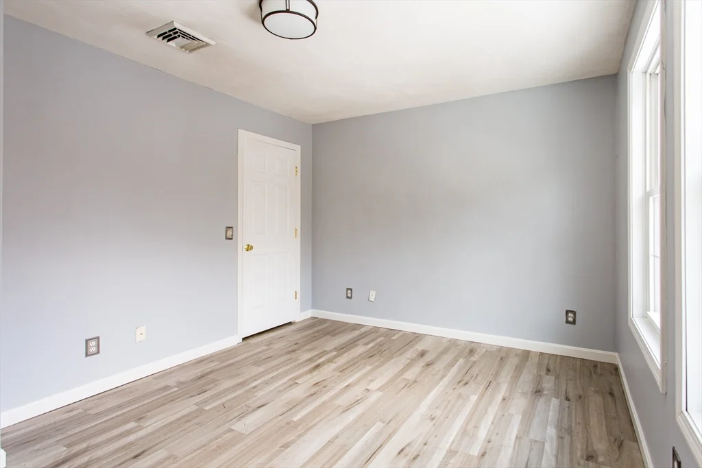 3 bed, 2 bath apartment for rent at 270 New Braintree Rd, West Brookfield — photo 29 of 33