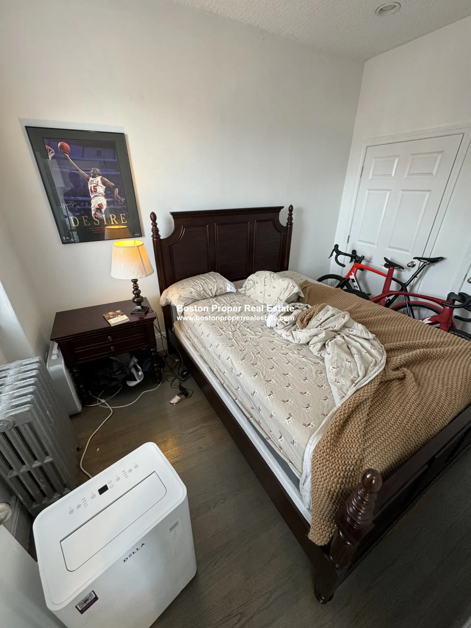 1 bed, 1 bath apartment for rent at 270 Newbury St Unit 11, Back Bay — photo 7 of 11
