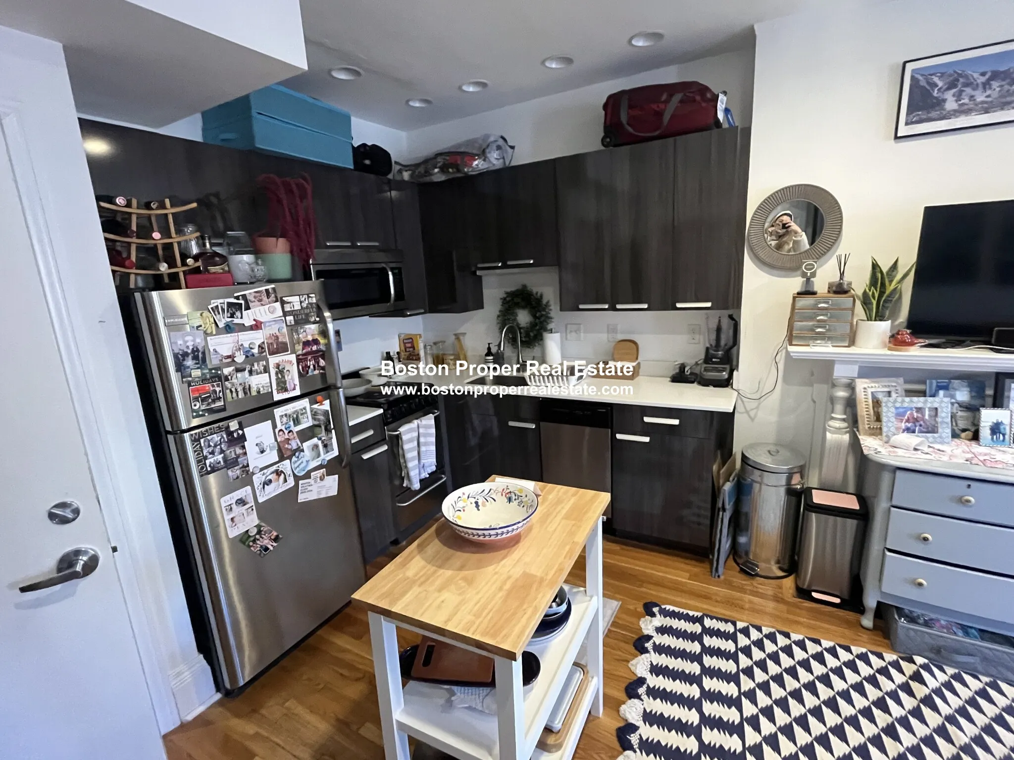 1 bed, 1 bath apartment for rent at 270 Newbury St Unit 7, Back Bay — photo 2 of 8